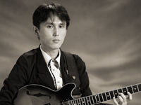 古川靖久 press photo#2